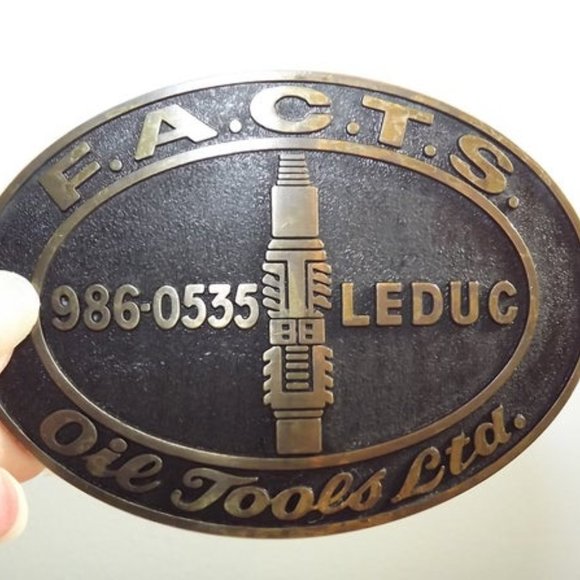 Vintage FACTS Oil Tools Ltd. Leduc Belt Buckle - Picture 3 of 8